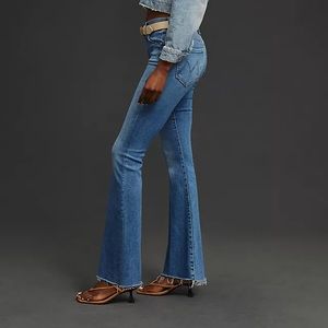 Mother Weekender Fray Jeans